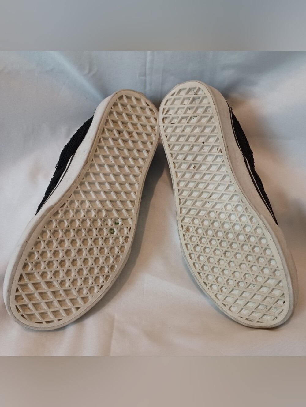 Vans Classic Slip-On Micro Sequin Skateboard Sneakers in Sparkly Black - Picture 7 of 8